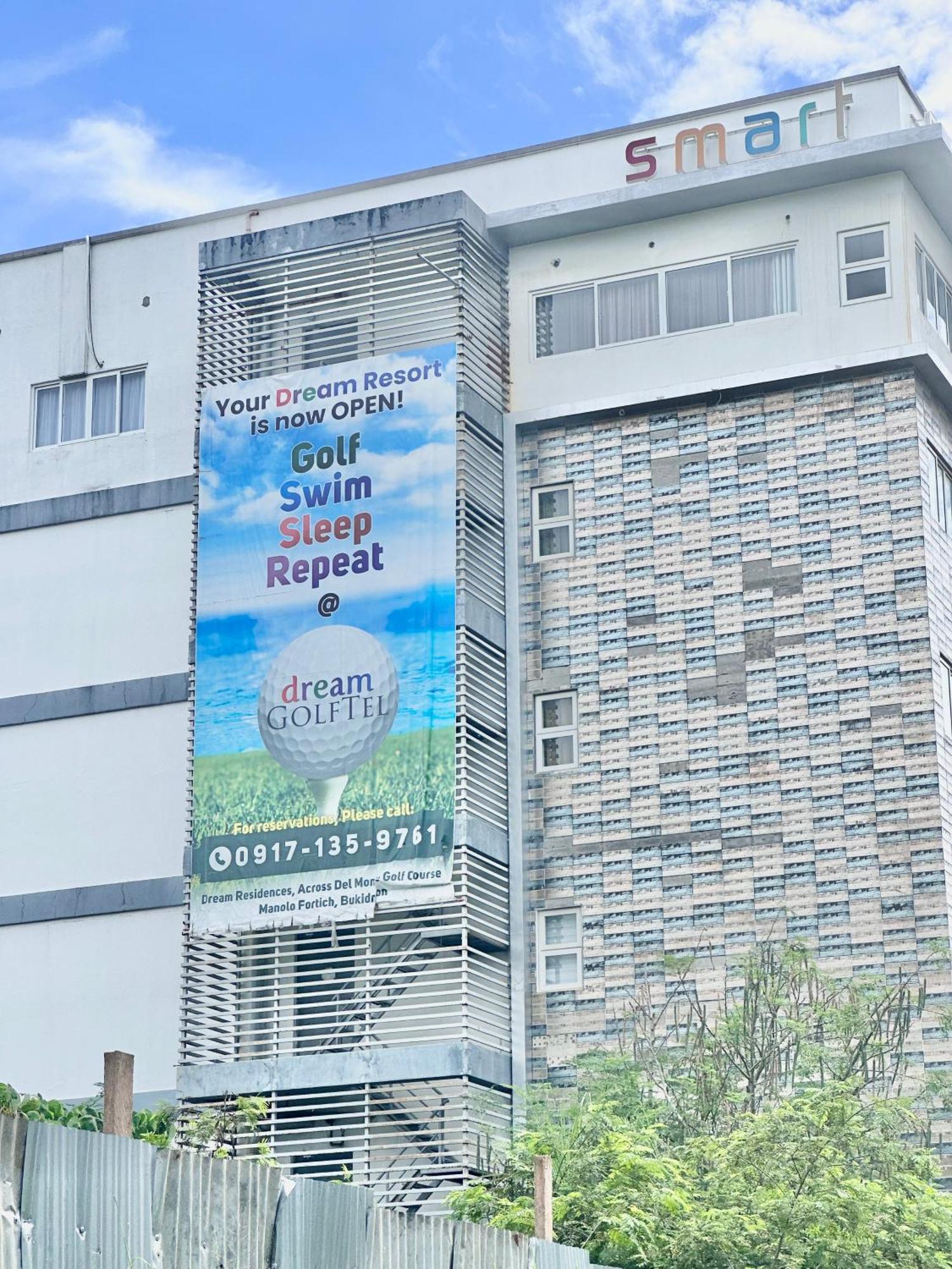 Smart Condominium Bldg, Cagayan De Oro City Esterno foto