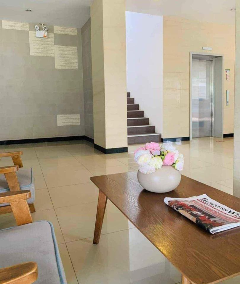 Smart Condominium Bldg, Cagayan De Oro City Esterno foto