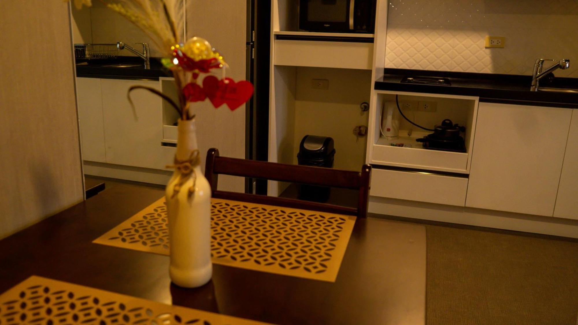 Smart Condominium Bldg, Cagayan De Oro City Esterno foto